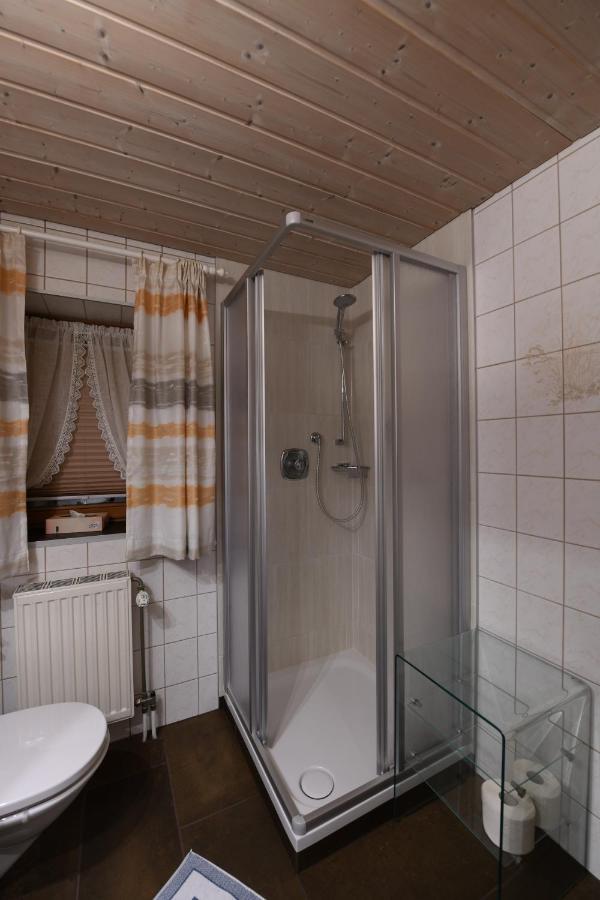 Holzschnitzers Appartements Ehrwald Luaran gambar